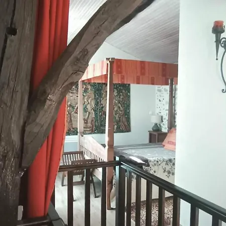 La Fleur De Lys Nocleg ze śniadaniem